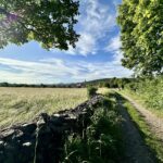 Spaziergang nach der Tour in Lokev